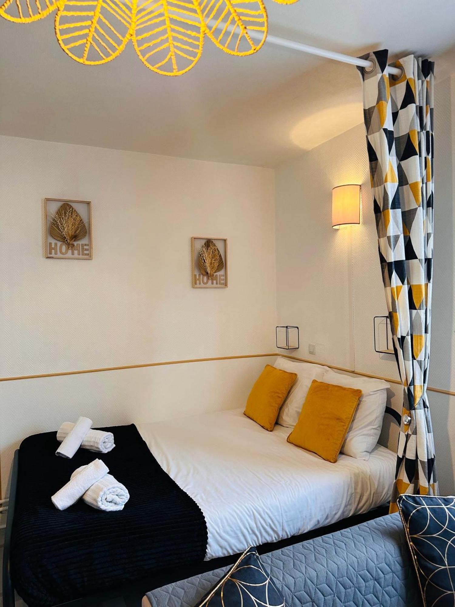 Orleans Centre Proche Gare - Appartement Fonctionnel Residence Calme Parking Prive Gratuit - Le Central Elegance 外观 照片